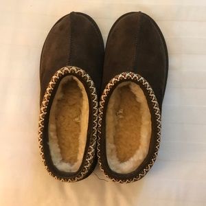 Ugg kids slippers